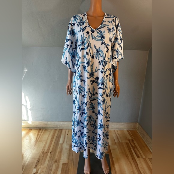 Petite Plume Peruvian Pima Cotton Sounds of Santorini Caftan Size Small NWOT - Picture 6 of 9